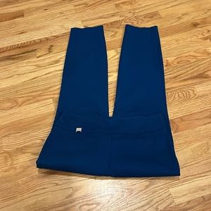 ALFANI size 8 women’s pants